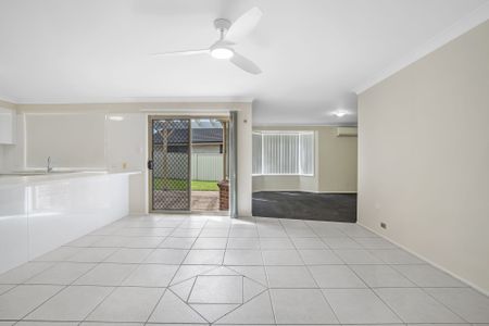 19 Macdougall Crescent, Hamlyn Terrace, NSW, 2259 - Photo 4