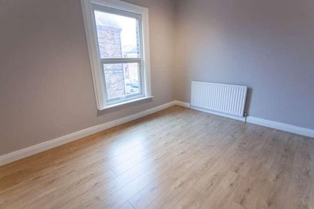 Willoughby Road, L22 - Photo 2