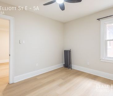 Bright & Modern Top-Floor 2-Bedroom Apartment in Little Italy - Photo 2