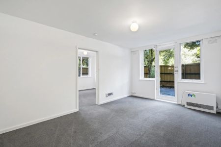 1/11 Chapel Street, - Photo 2