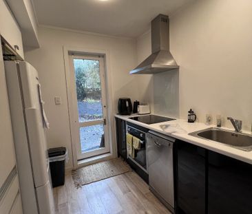 3 Bedroom Unit in Te Aro - Photo 1