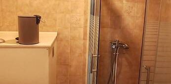 Location appartement La Mure 38350 1 pièce 17.43 m² - Photo 2