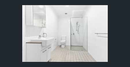 Modern courtyard apartment - National Rental Affordability Scheme (NRAS) - Photo 4