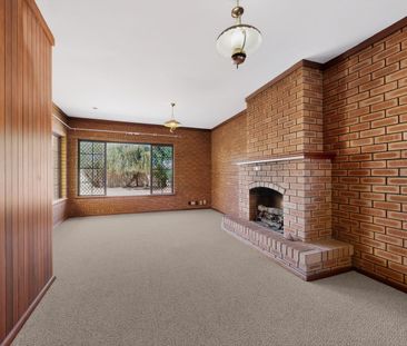 3 X 1 Spacious Family Home - Photo 4