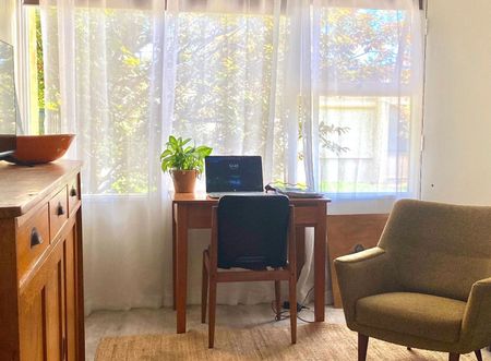 AFFORDABLE & COMFORTABLE 2-BEDROOM UNIT! - Photo 3