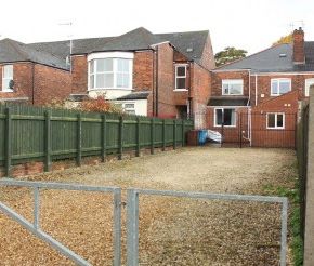 7 Bed terrace house, Beverley Road. - Photo 6