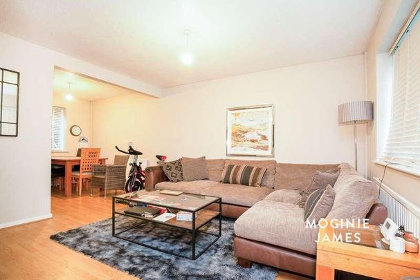 Pinecrest Drive, Thornhill, Cardiff, CF14 - Photo 1