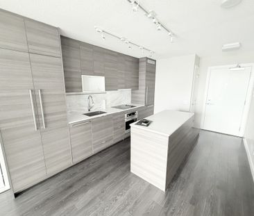 Unique One Bedroom with Parking and Storage in the University District - Photo 5