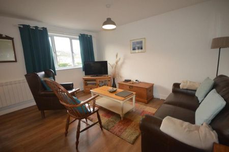 2 bedroom flat to rent - Photo 3