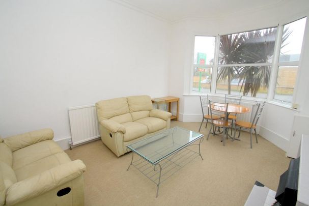 2 bedroom maisonette to rent - Photo 1