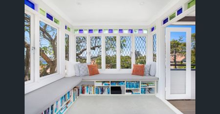 RESORT-STYLE LIVING - EXECUTIVE FOUR BEDROOM HOME - Photo 4