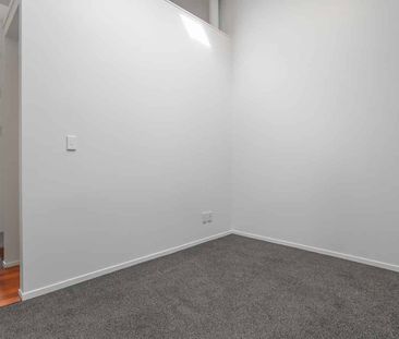 Fantastic Location - Photo 4