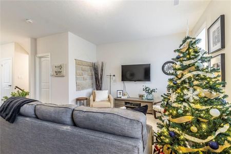 For Lease - 219 Dundas Street Unit# 8, Hamilton, Ontario - Photo 4