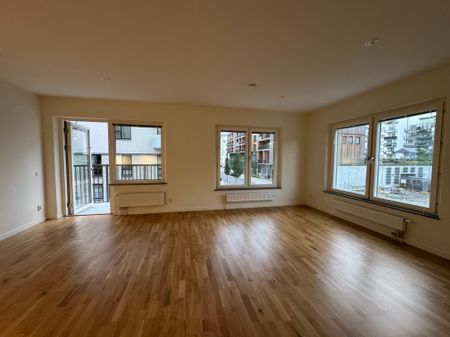 Jaktfalksgatan 1 - Photo 3