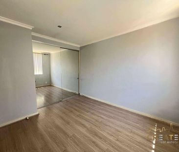 TWO-BEDROOM VILLA IN THE HEART OF SUNSHINE - Photo 6