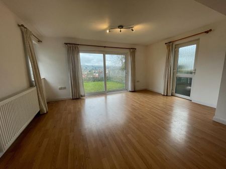 3 bedroom detached house to rent - Photo 2