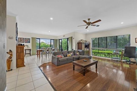 Modern Home on Private Corner Block - Photo 5