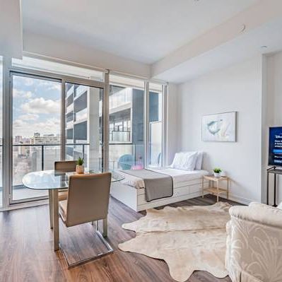 Elegant 1 Bed, 1 Bath with City Views and Private Entrance plus Air Co - Photo 1