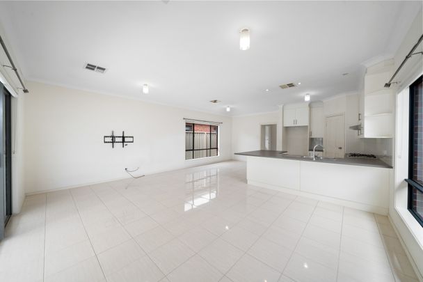5a Harvey Street, Marleston SA 5033 - House For Rent | Domain - Photo 1