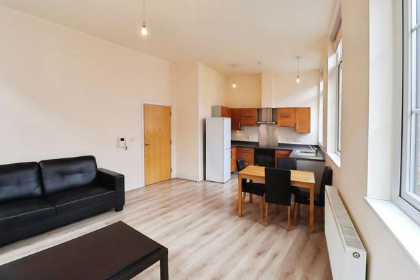 2 bedroom flat to rent - Photo 1