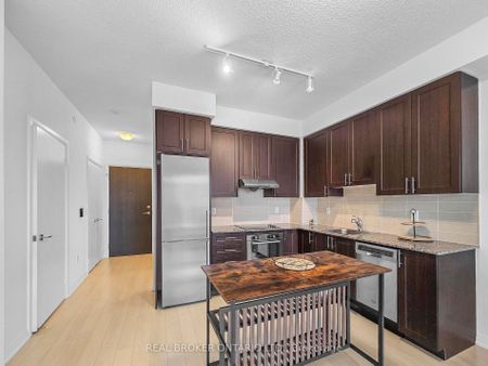 For Lease - 55 Ann O'reilly Road Unit# 2210, Toronto, Ontario - Photo 3