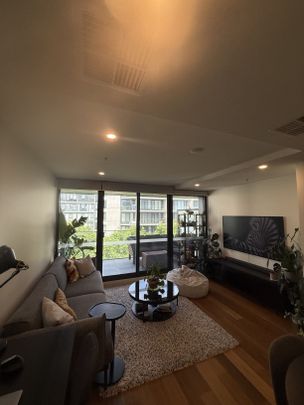 Modern One Bedroom Apartment in the Heart of Braddon - Photo 1