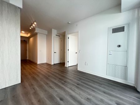 For Lease - 28 Interchange Way Unit# 2601, Vaughan, Ontario - Photo 5