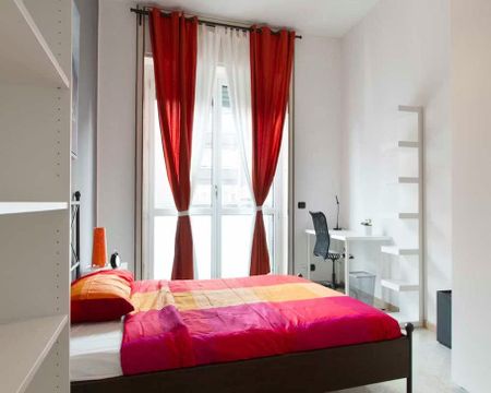 Via Crocefisso, Milan, Lombardy 20122 - Foto 3