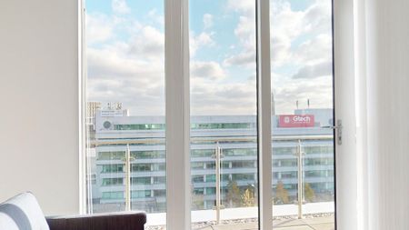 1 bedroom flat to rent - Photo 2