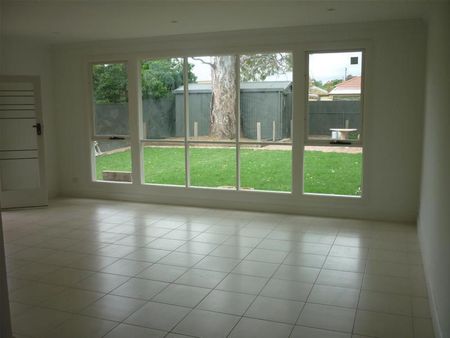 NEAT AND TIDY THREE BEDROOM CHARACTER HOME IN GREAT LOCATION - Photo 2