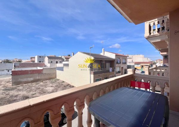 APARTMENT WITH 2 BEDROOMS AND 1 BATHROOM