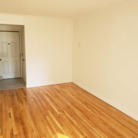 2 CH - 1 SDB - Saint-Laurent - $1,350 /mo - Photo 3