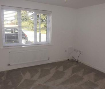 3 bedroom detached house to rent - Photo 3