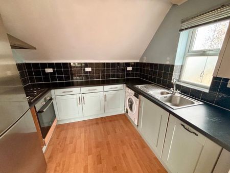 2 bedroom apartment to rent - Photo 5