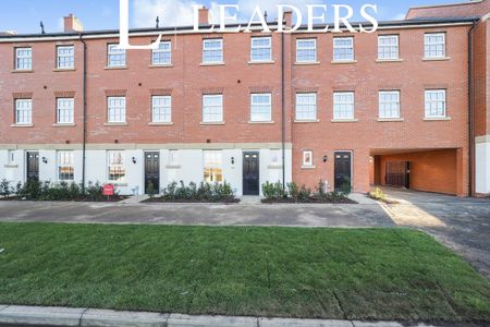 4 bedroom town house to rent Tay Road, Lubbesthorpe, LE19 - Photo 3