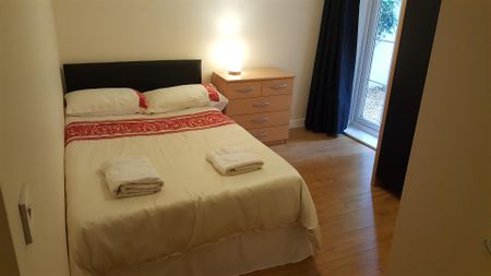 55 Christchurch Road, Bournemouth - Photo 4