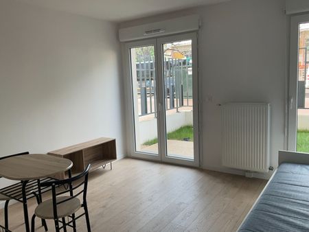 Appartement Le Blanc-Mesnil 1 pièce - Photo 3