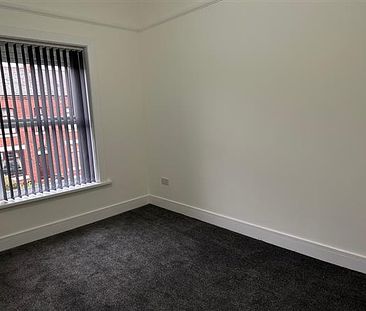 3 Bedroom Terraced House For Rent in Belgrave Road, Manchester - Photo 4