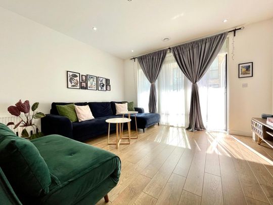 1 Bed Flat, Chorley Court, E14 - Photo 1