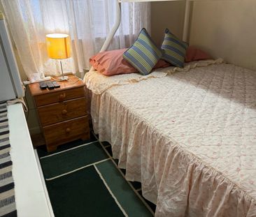 Stafford Heights - Photo 4