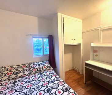 For Lease - 50 Bellevue Avenue Unit# Lovely, Toronto, Ontario - Photo 3