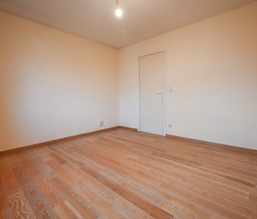 Centraal gelegen 2-slaapkamerappartement in Emelgem - Photo 6