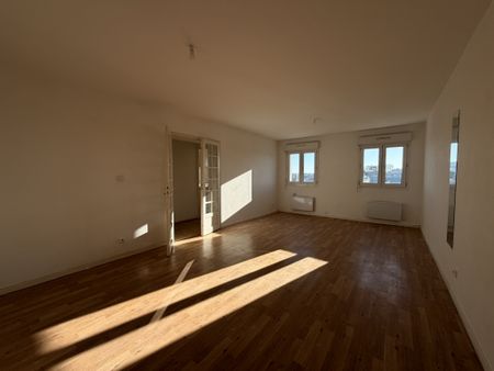 Location Appartement 4 pièces 78m² BORDEAUX 33200 - Photo 2