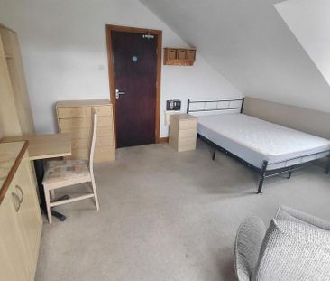 1 bedroom house of multiple occupation to rent - Photo 2