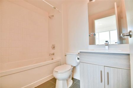 For Lease - 68 Canterbury Place Unit# 207, Toronto, Ontario - Photo 3