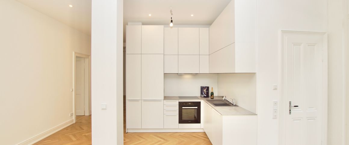 Kernsanierter Stilaltbau - Erstbezug - 3 Zimmer Wohnung im Hochparterre! - Photo 1