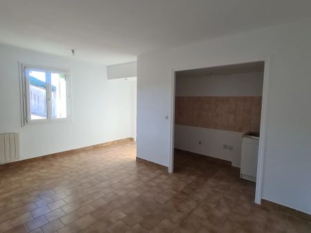 Location Appartement 2 pièces 35 m2 à Lodève - Photo 3