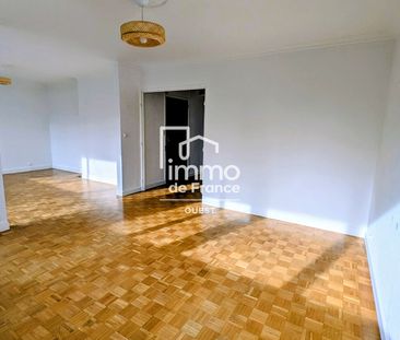 Location Appartement 5 pièces 94m² - Photo 4