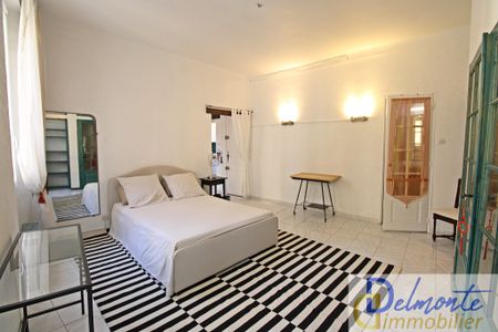 Location Appartement 2 pièces 42m² LA SEYNE SUR MER 83500 - Photo 3
