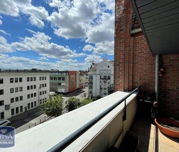 Location Appartement 2 pièces 48m² LILLE 59000 - Photo 5